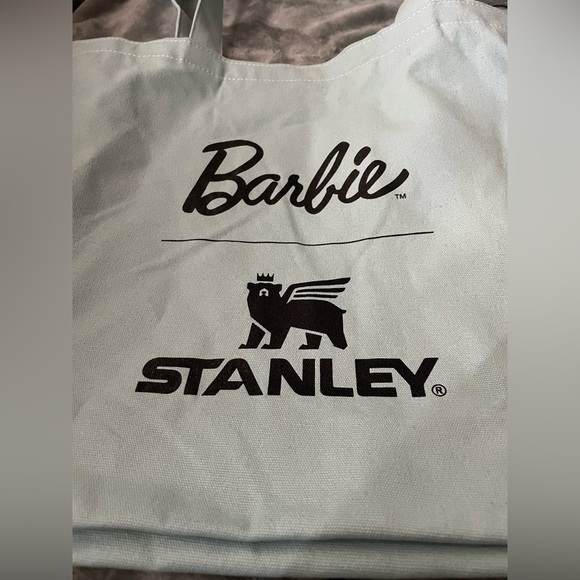 Stanley x Barbie EXCLUSIVE light blue tote bag NEW! - Picture 2 of 3